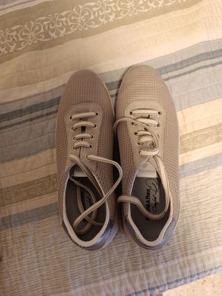 Zapatos Verano Mujer Pluma Flex Beige/Plata