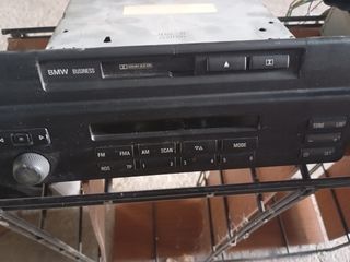 Radio cassette BMW serie 5 en buen estado