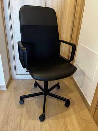 Silla Ikea RENBERGET Negra