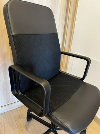 Silla Ikea RENBERGET Negra