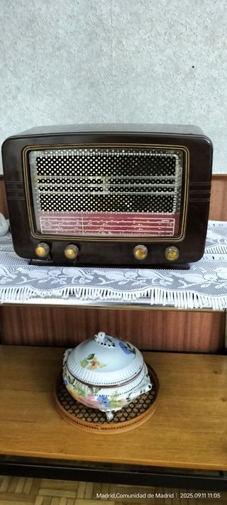 Radio Antigua Marrón