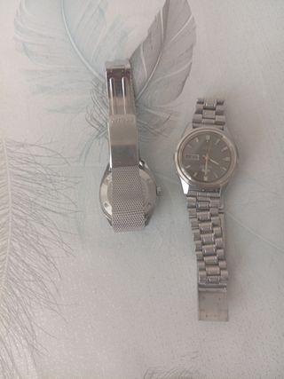 Reloj Automático Citizen Plata y orient platiado 
