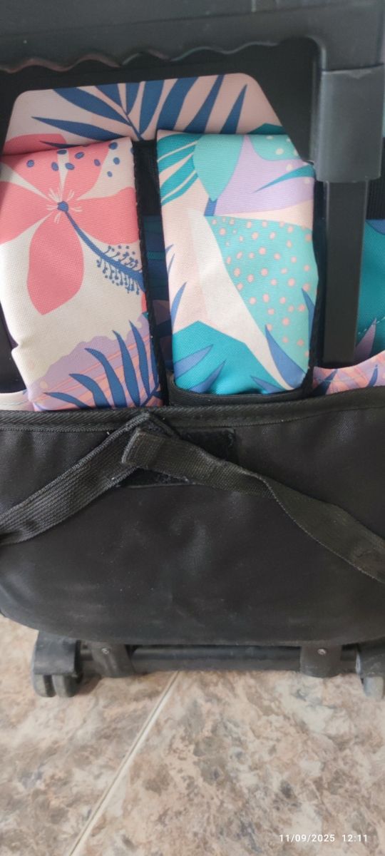 Mochila con ruedas Totto floral