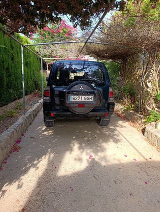 Mitsubishi Montero 2009