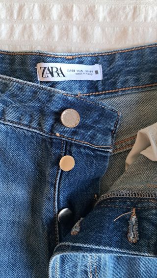 Pantalón vaquero Zara Talla 38