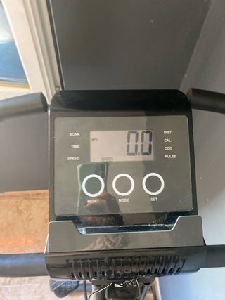 Bicicleta estática plegable