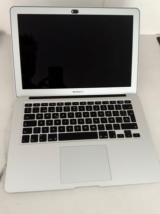 Macbook Air 13" Plata como nuevo sin uso
