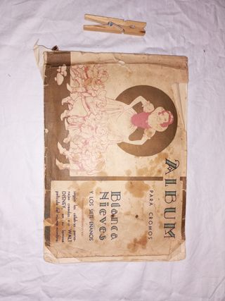 Álbum de cromos Blanca Nieves y los 7 Enanitos