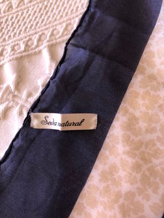 Pañuelo de seda Ruggeri beige y negro