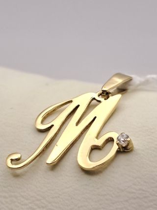 Colgante Letra M Oro 18K
