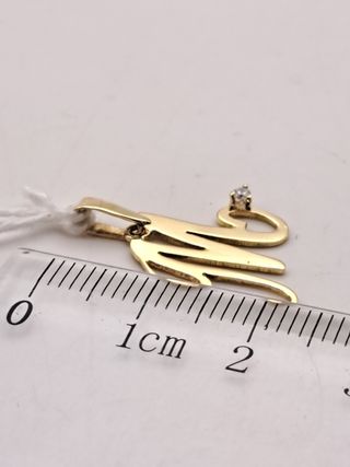Colgante Letra M Oro 18K