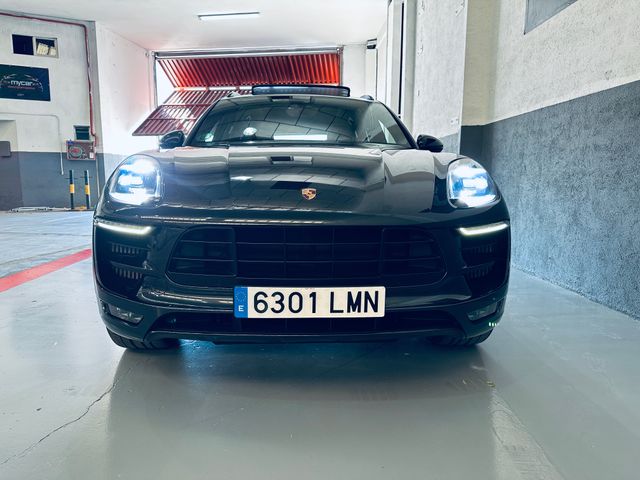 Porsche Macan GTS