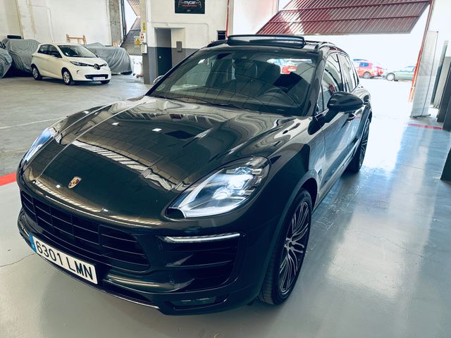 Porsche Macan GTS