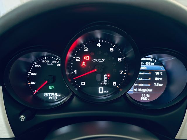 Porsche Macan GTS