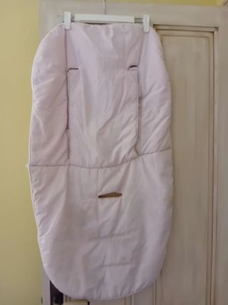 Funda para cochecito rosa a cuadros