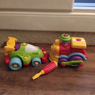 Coche decarreras y tren para montar