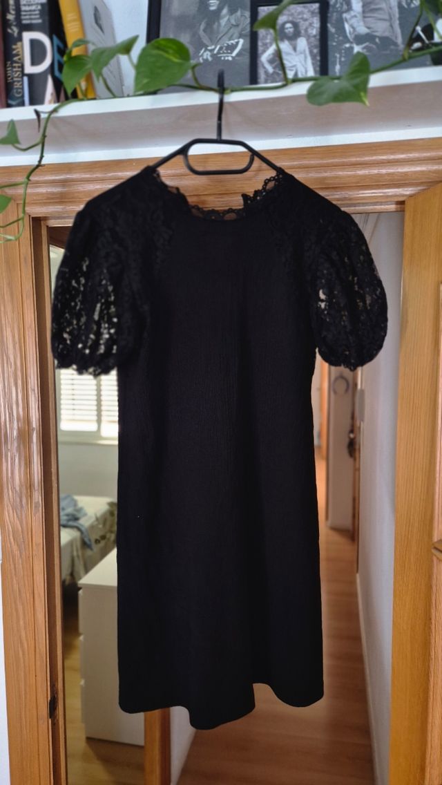 Vestido Negro Zara Manga Encaje