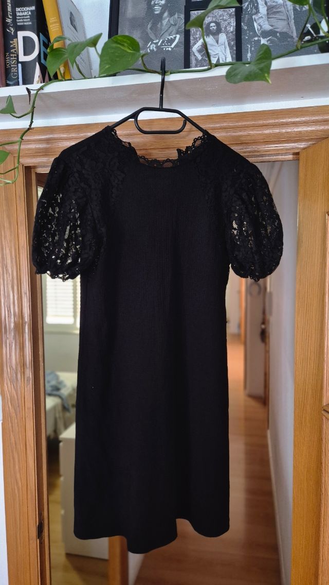 Vestido Negro Zara Manga Encaje