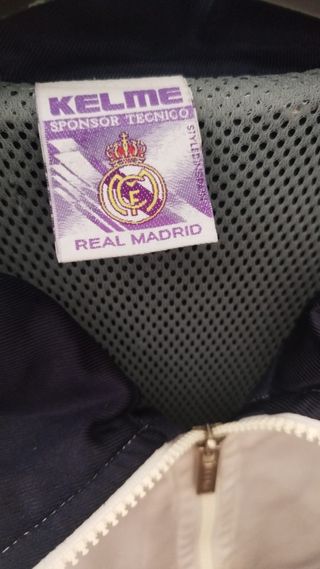 Chaquetas Kelme Real Madrid chándal 
PRECIO FIJO 