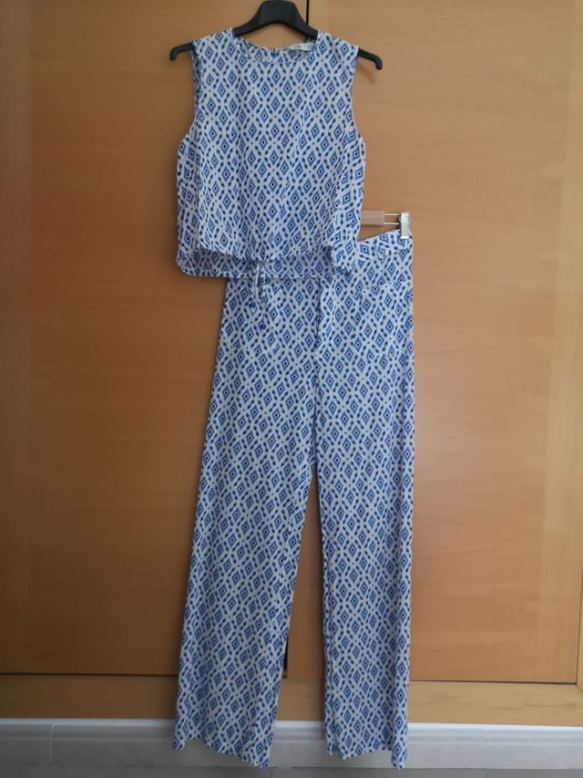 Conjunto estampado Zara