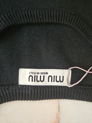 Camiseta sin mangas Miu Miu negra con logo