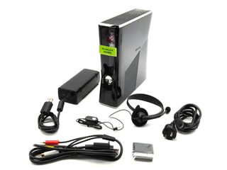 E1796103-0	Microsoft Xbox 360 S 250gb