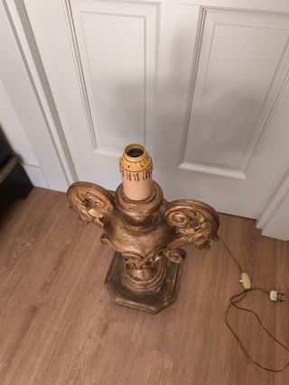 Lámpara de mesa barroca italiana