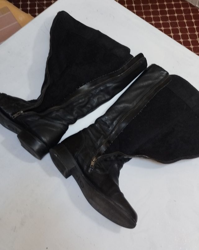 Botas altas de piel negras talla 39
