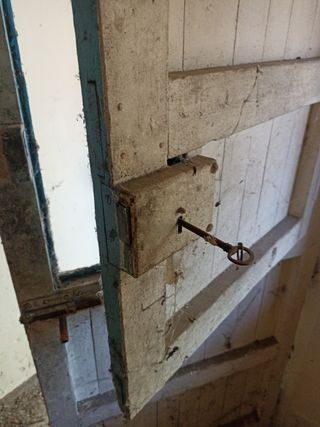 Puerta antigua de madera