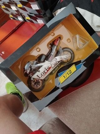 Moto GP Honda NSR500 Loris Capirossi 2002
