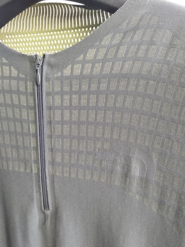 Camiseta North Face técnica