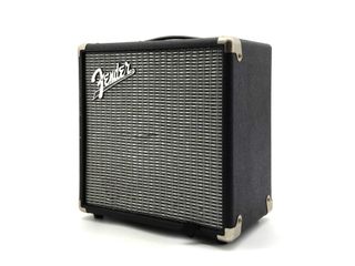 E1795866-0	Amplificador Guitarra Fender Rumble 15