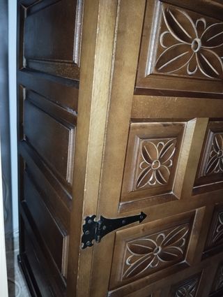 Máquina de coser Sigma con mueble