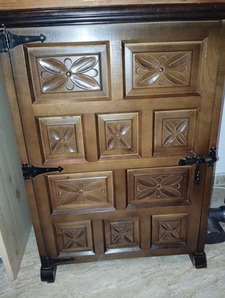 Máquina de coser Sigma con mueble