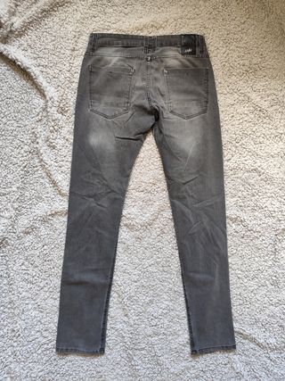 Pantalón Vaquero Gris