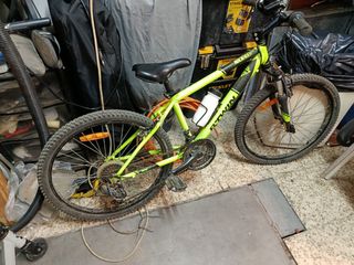 Bicicleta de montaña Btwin Rockrider