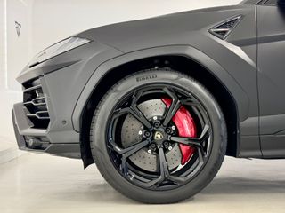 Lamborghini Urus 4.0 V8 650cv