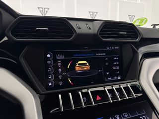 Lamborghini Urus 4.0 V8 650cv