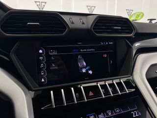 Lamborghini Urus 4.0 V8 650cv