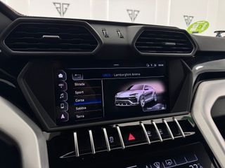 Lamborghini Urus 4.0 V8 650cv