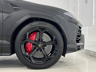 Lamborghini Urus 4.0 V8 650cv