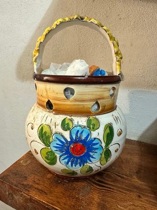 Cerámica vintage pintada a mano
Made in Italy