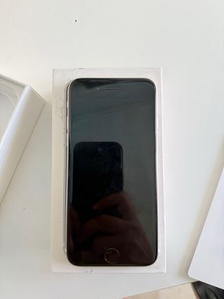 iPhone SE (2da Gen) 128GB Blanco
