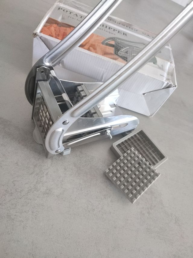 Tagliapatate e verdure