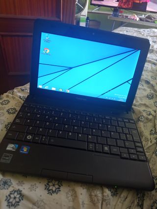 Ordenador Toshiba Negro