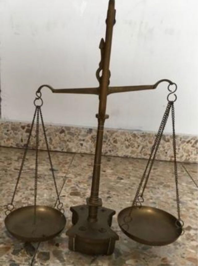 Balanza Romana Bronce Antigua