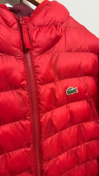 Chaqueta Lacoste Roja con Capucha
