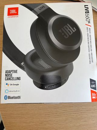 Auriculares JBL Live 660 NC Negro