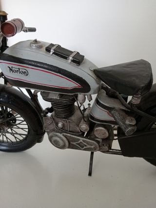 Réplica Moto Norton