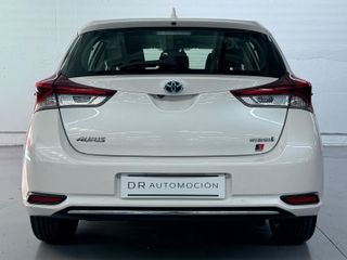 Toyota Auris 2017